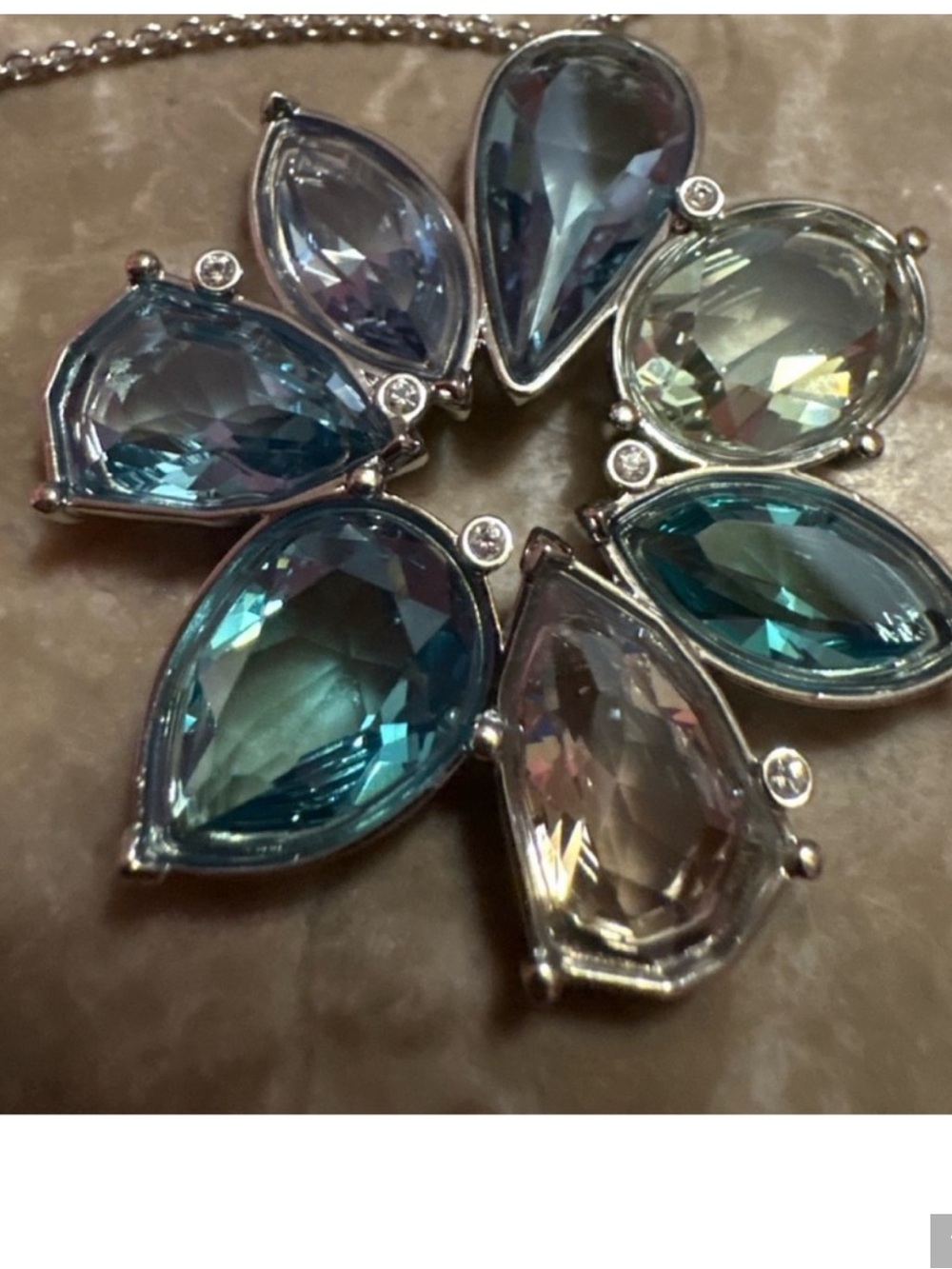 Swarovski end of summer  sale 4 pieces 80% off